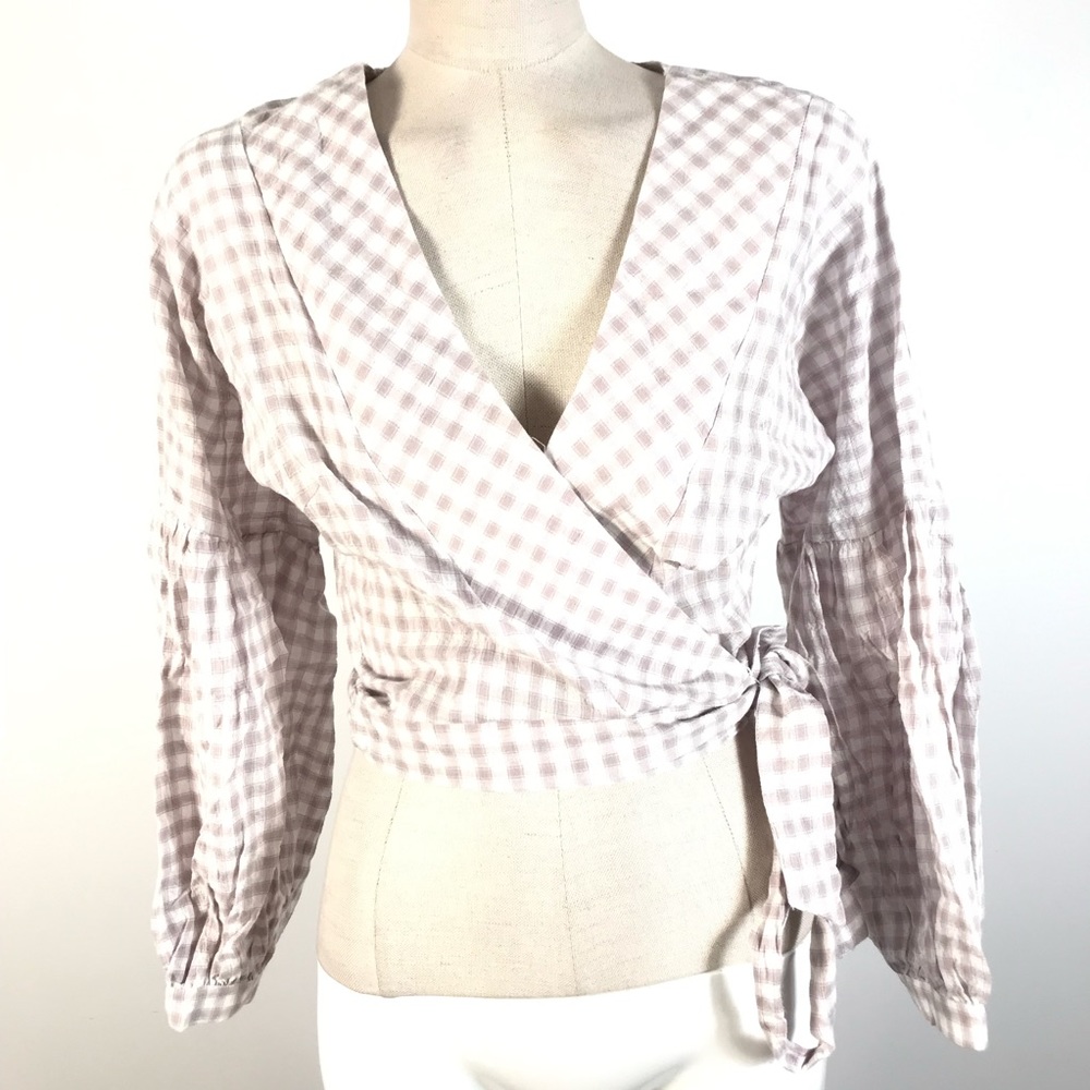 Charme U - light purple check cropped wrap top
